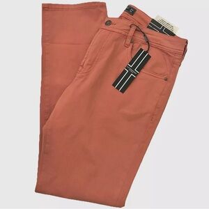 LIVERPOOL Los Angeles Kingston Modern Straight Chino Pant